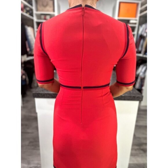 Gucci Red Wool Silk Sheath Classic Red Dress $2,800 - Picture 8 of 17